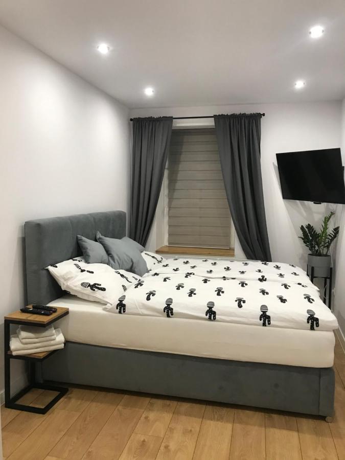 Apartament Przy Promenadzie イェレニャ・グーラ エクステリア 写真