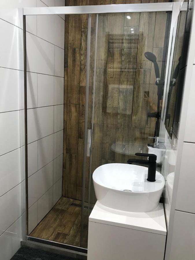 Apartament Przy Promenadzie イェレニャ・グーラ エクステリア 写真